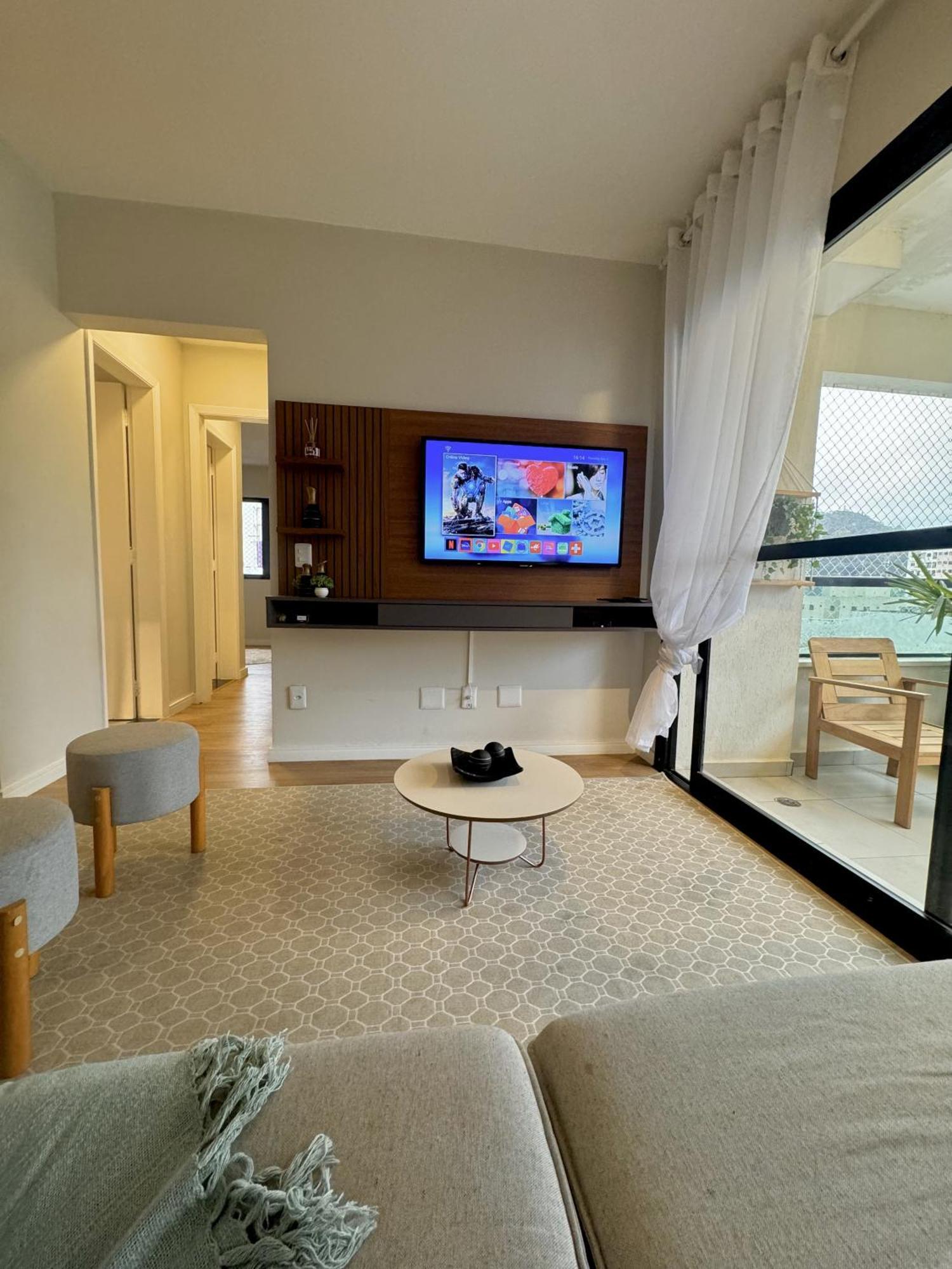 Moderno Enseada Apartment Guaruja